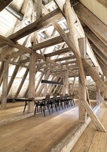 Historisches Dachgebälk Katharinenkirche St. Gallen Klaiber Partnership Architekten